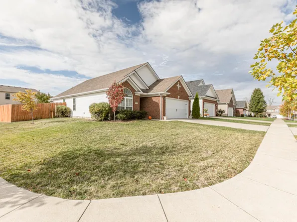 1966 Falling Leaves Ln, Lexington, KY 40509