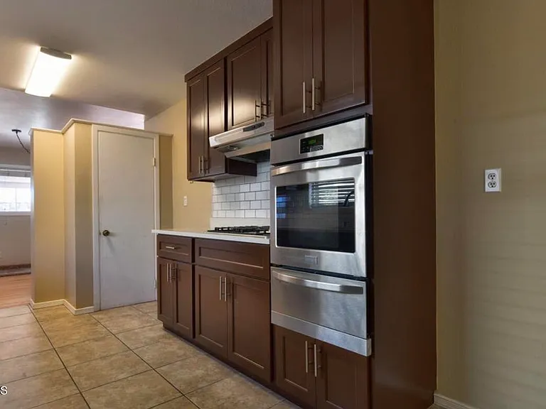4700 Louisiana St — Photo 19