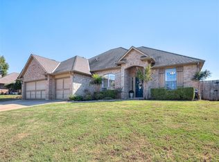 1816 Apache Trl, Edmond, OK 73003