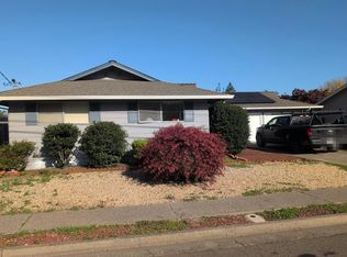 2532 Creekside Rd, Santa Rosa, CA 95405