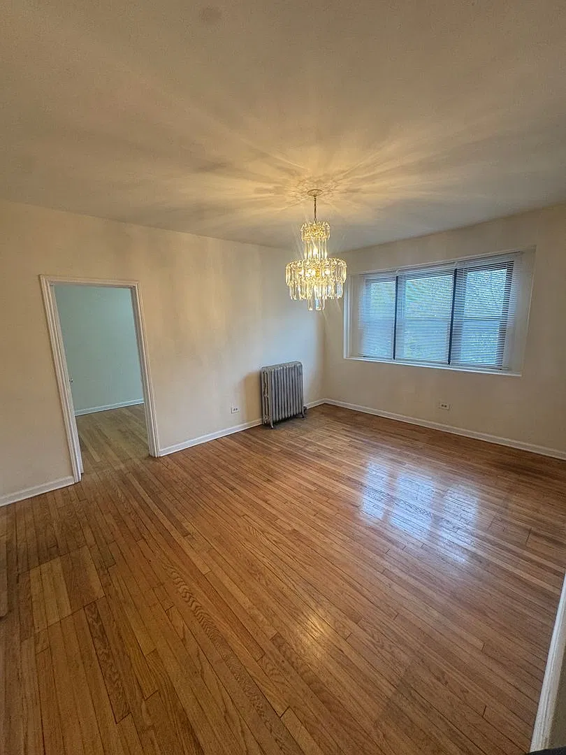 3 bed, 1200 sqft, $1,600 — Photo 3