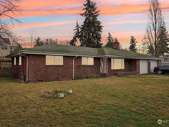 2nd image of 9433 S Yakima Avenue