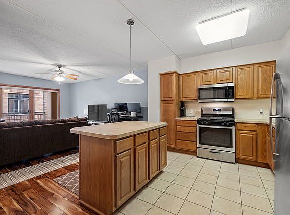 5th image of 1 S Lincoln Ave APT 309