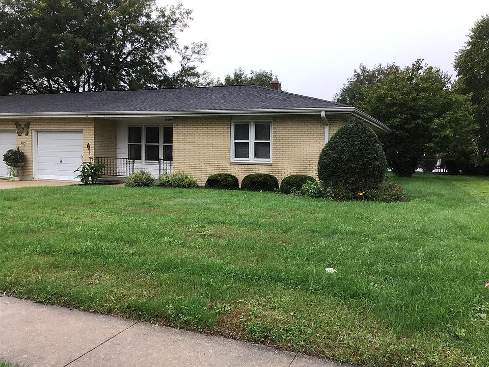 Front one car garage