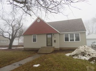 815 1st Ave SE, Clarion, IA 50525