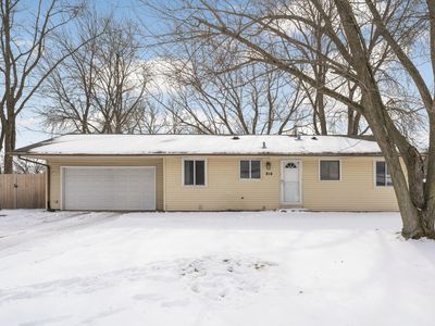 814 Fireside Dr, Apple Valley, MN, 55124