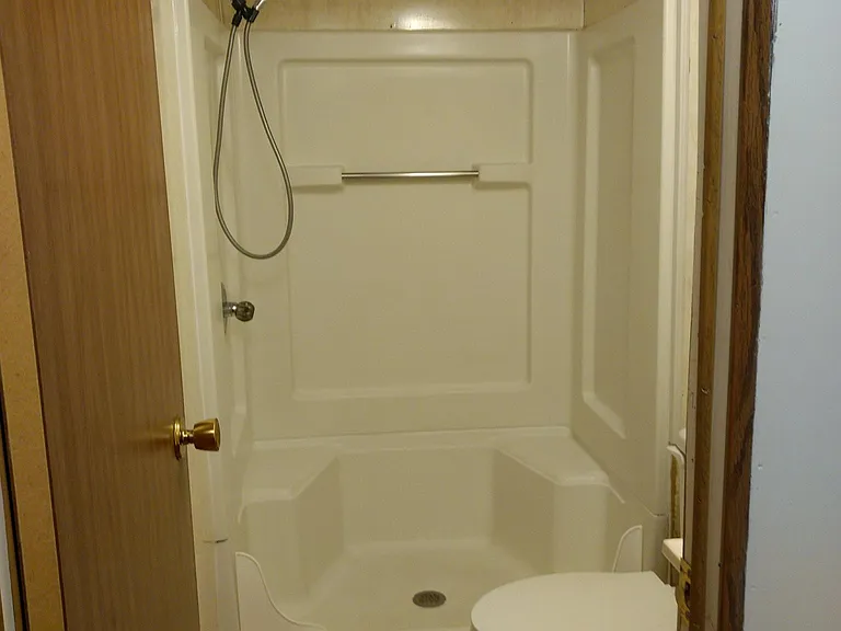 619 Mary St — Photo 1
