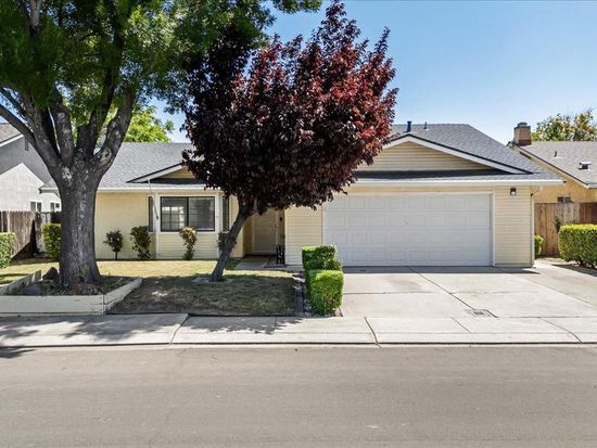 832 Chalone Dr, Modesto, CA 95358