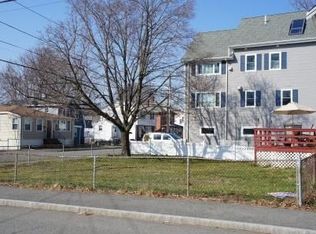 81 Macy St, Quincy, MA 02169