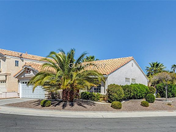 3rd image of 9508 Lazy River Dr