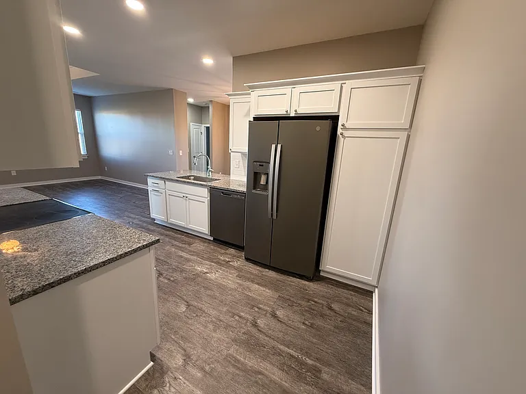 2630 N Liberty Ln #F — Photo 6