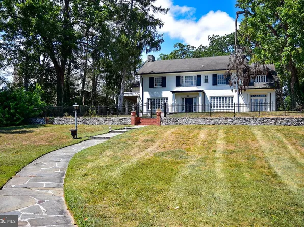 939 The Ter, Hagerstown, MD 21742