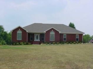 100 County Road 415, Killen, AL 35645