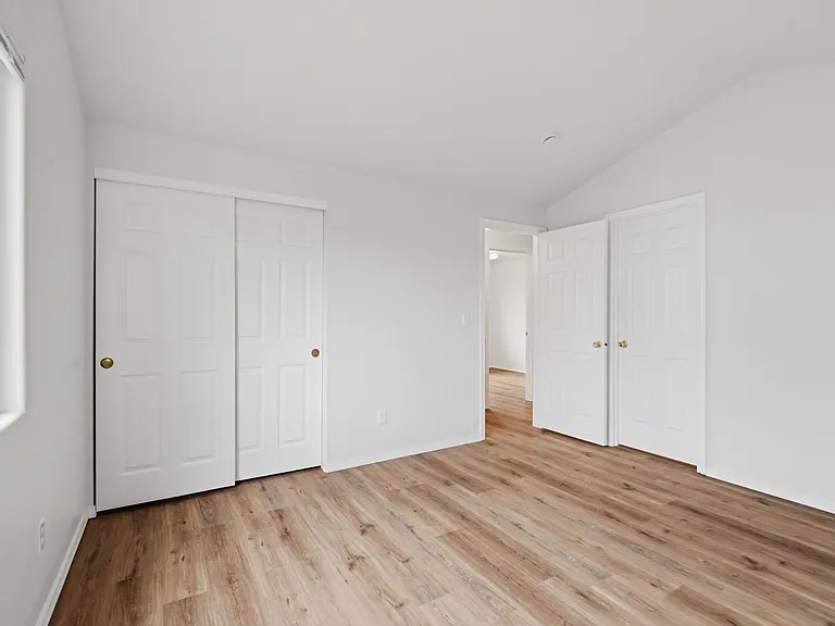 313 S Nectarine St — Photo 19