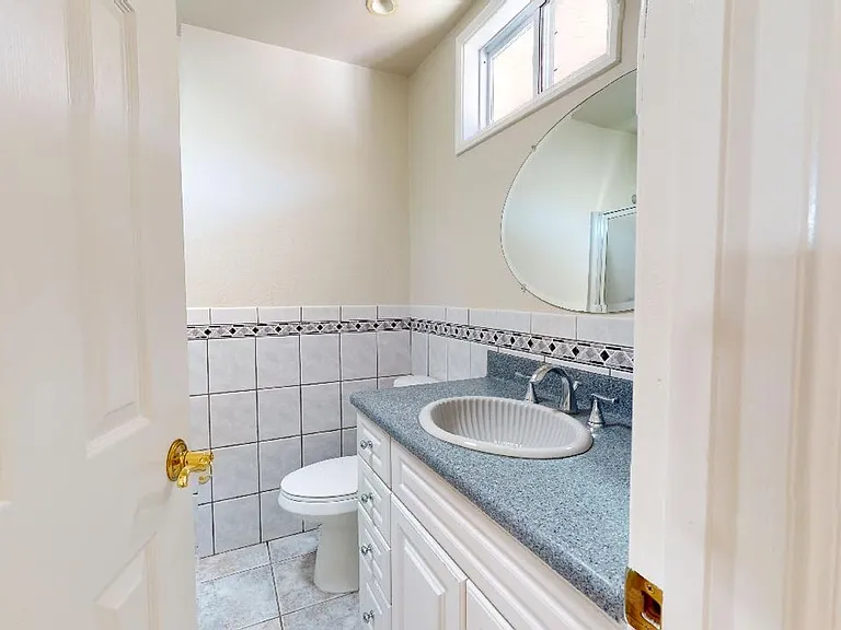 713 I Ave — Photo 13