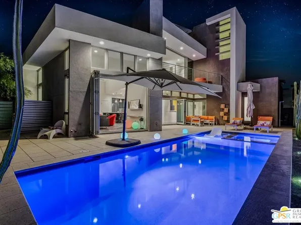 399 Suave Ln, Palm Springs, CA 92262