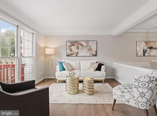 43485 Plantation Ter, Ashburn, VA 20147