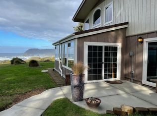 25040 Pistol River Loop, Gold Beach, OR 97444