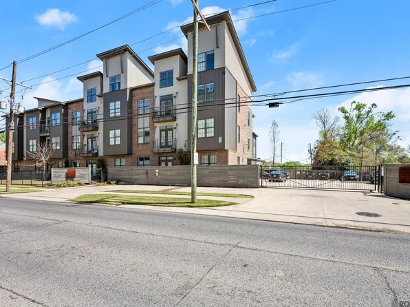 255 E Boyd Dr #202, Baton Rouge, LA 70808