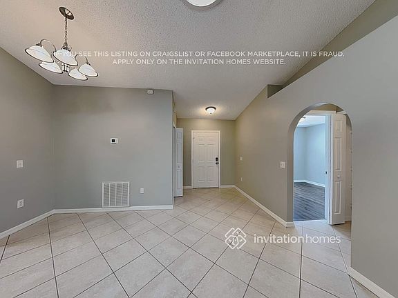 3rd image of 3846 Stonefield Dr