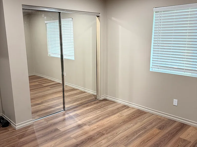 937 Cypress Ave — Photo 10