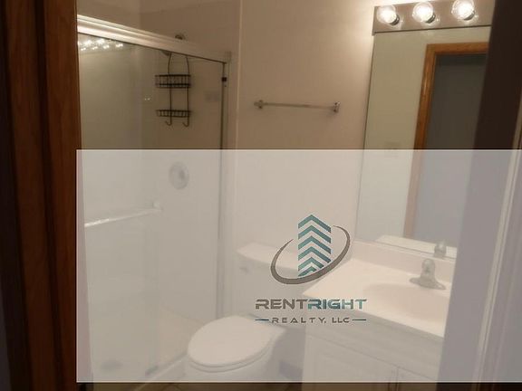 5th image of 1448 W Chicago Ave #4