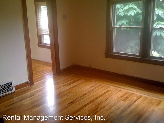 3rd image of 8204 N Peninsular Ave APT 7