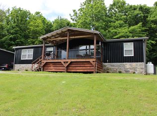 4465 Browning Branch Rd, Bethpage, TN 37022