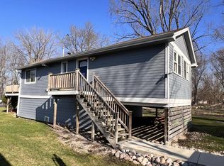 7671 W Lamp Rd, Fort Atkinson, WI 53538