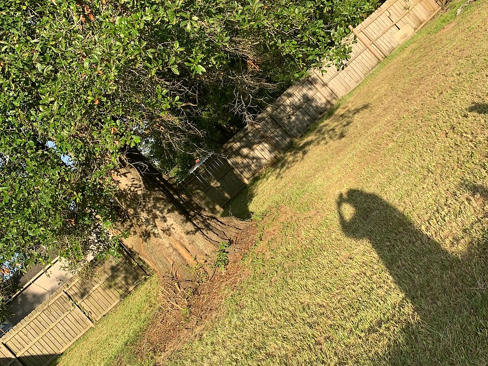 Huge back gated yard 