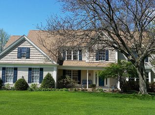 404 Arabian Pkwy, Sleepy Hollow, IL