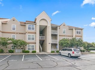 400 Egret Lndg APT 202, Virginia Beach, VA 23454