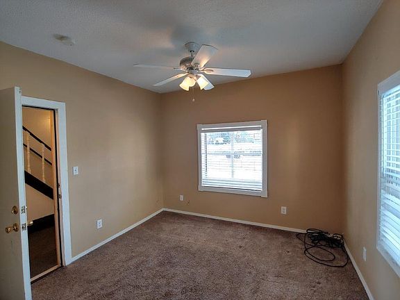4th image of 319 2nd Ave S #1