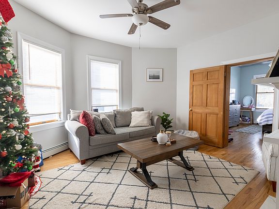 5th image of 119 Park St #1
