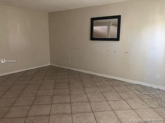 2nd image of 5299 SW 40th Ave