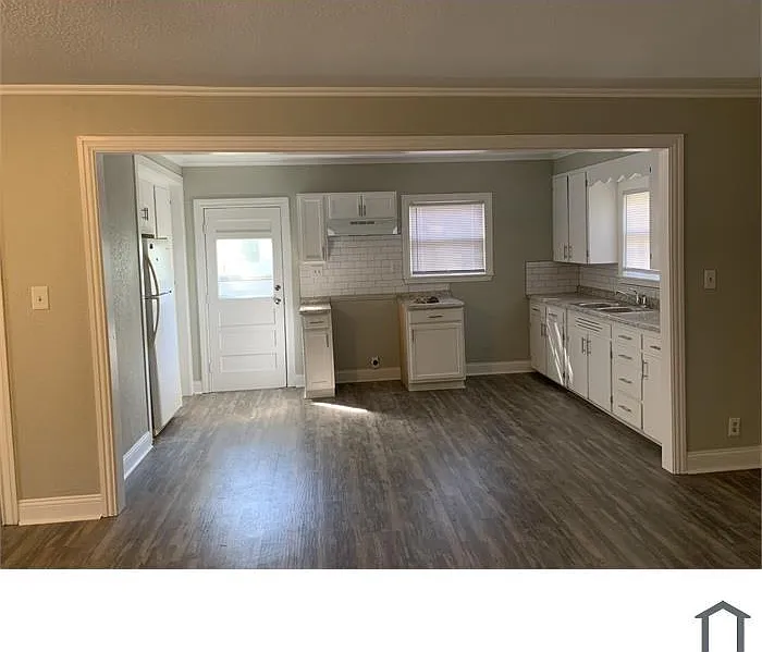 3 bed, 1.0 bath, $1,700 — Photo 3