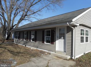 16015 Colonial Rd, Milford, VA 22514