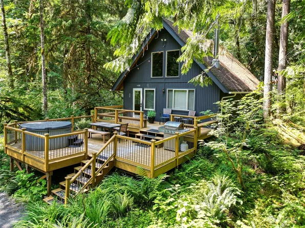 6932 Baker Circle, Deming, WA 98244