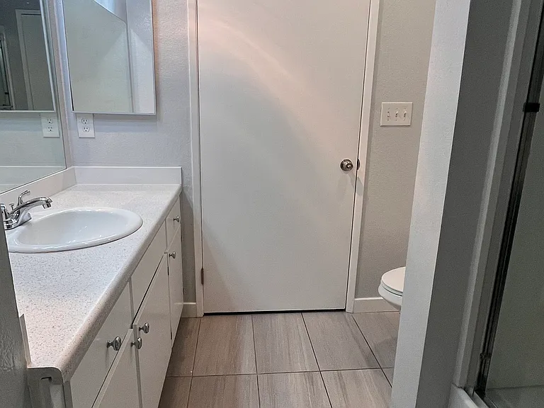 Roscoe Townhomes — Photo 62