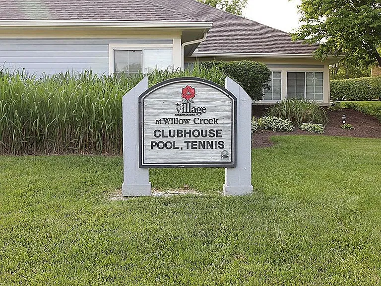 1420 Lake Pointe Way #8 — Photo 29