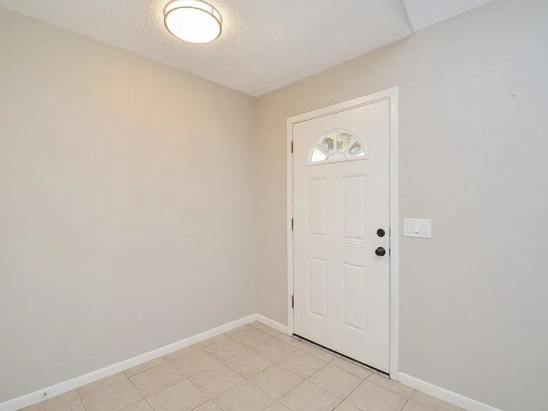 22630 Powell House Ln — Photo 4