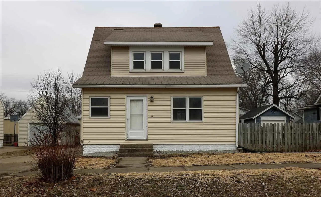 333 Herman St photo 1