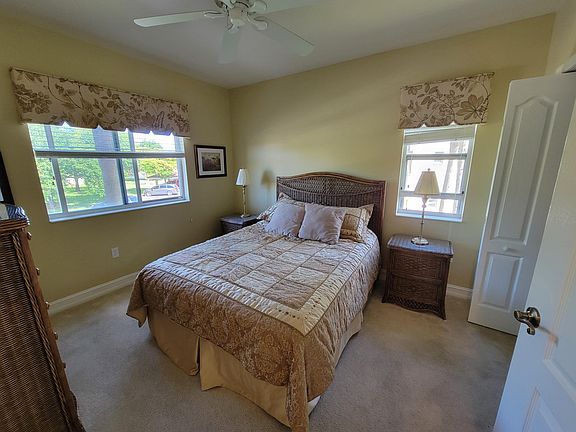 4th image of 7823 Regal Heron Cir #9-201