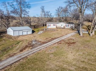 28530 Cottonwood Rd, Treynor, IA 51575