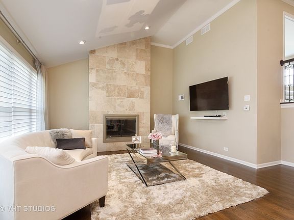 2nd image of 7908 W Park Ave