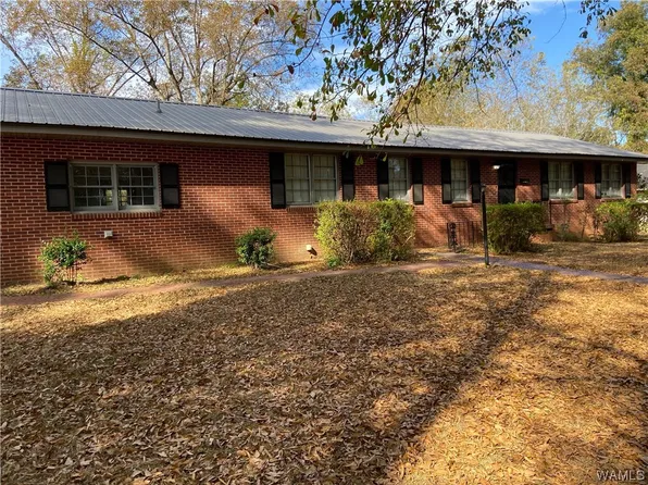 521 2nd Ave NW, Fayette, AL 35555