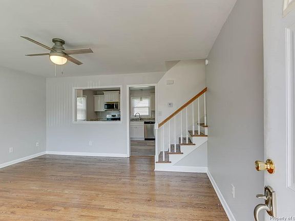 5th image of 307 Kostel Ct