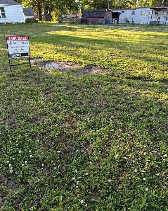 1st image of 301 Warren Ave