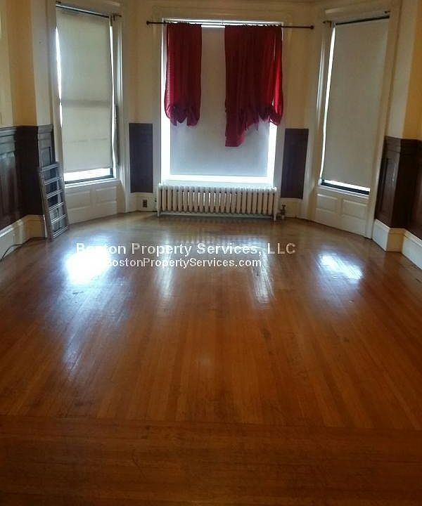 2nd image of 37 Bay State Rd #R1