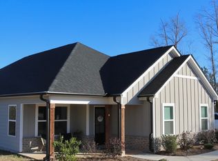 706 Jackson Dr, Thomaston, GA 30286